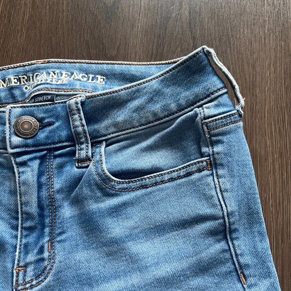 American Eagle Light Wash Jeggings - Picture 5 of 7